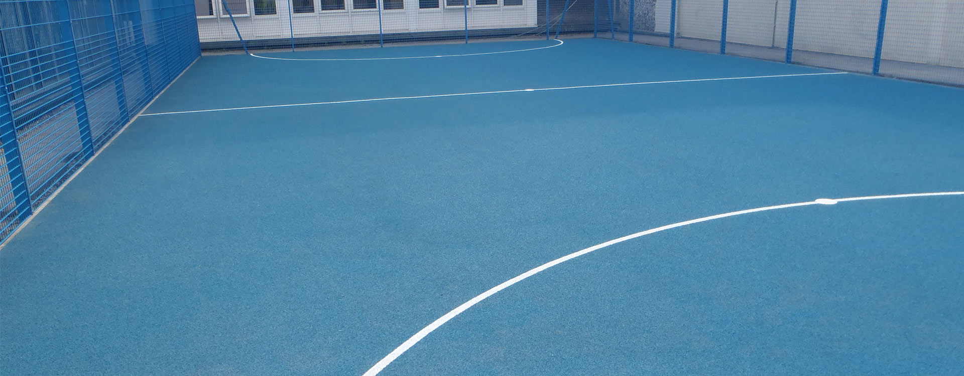 Type 2 MUGA Open Textured Porous Macadam Polyurethane Painting Finish